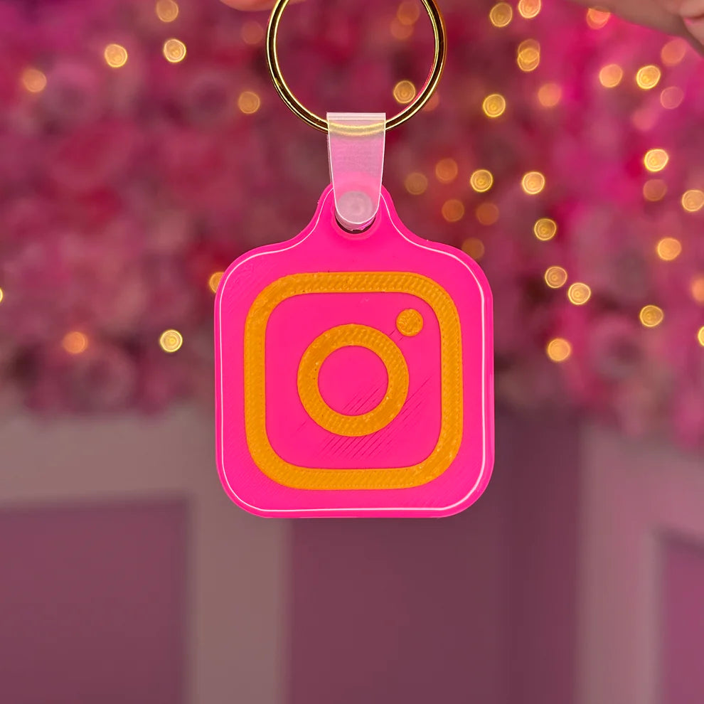NFC Instagram keychain Free EU Delivery
