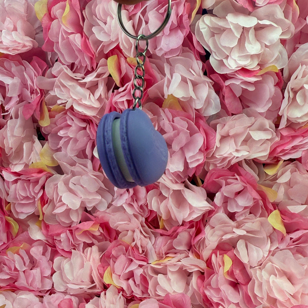 NFC Clicky heart macaron keychain