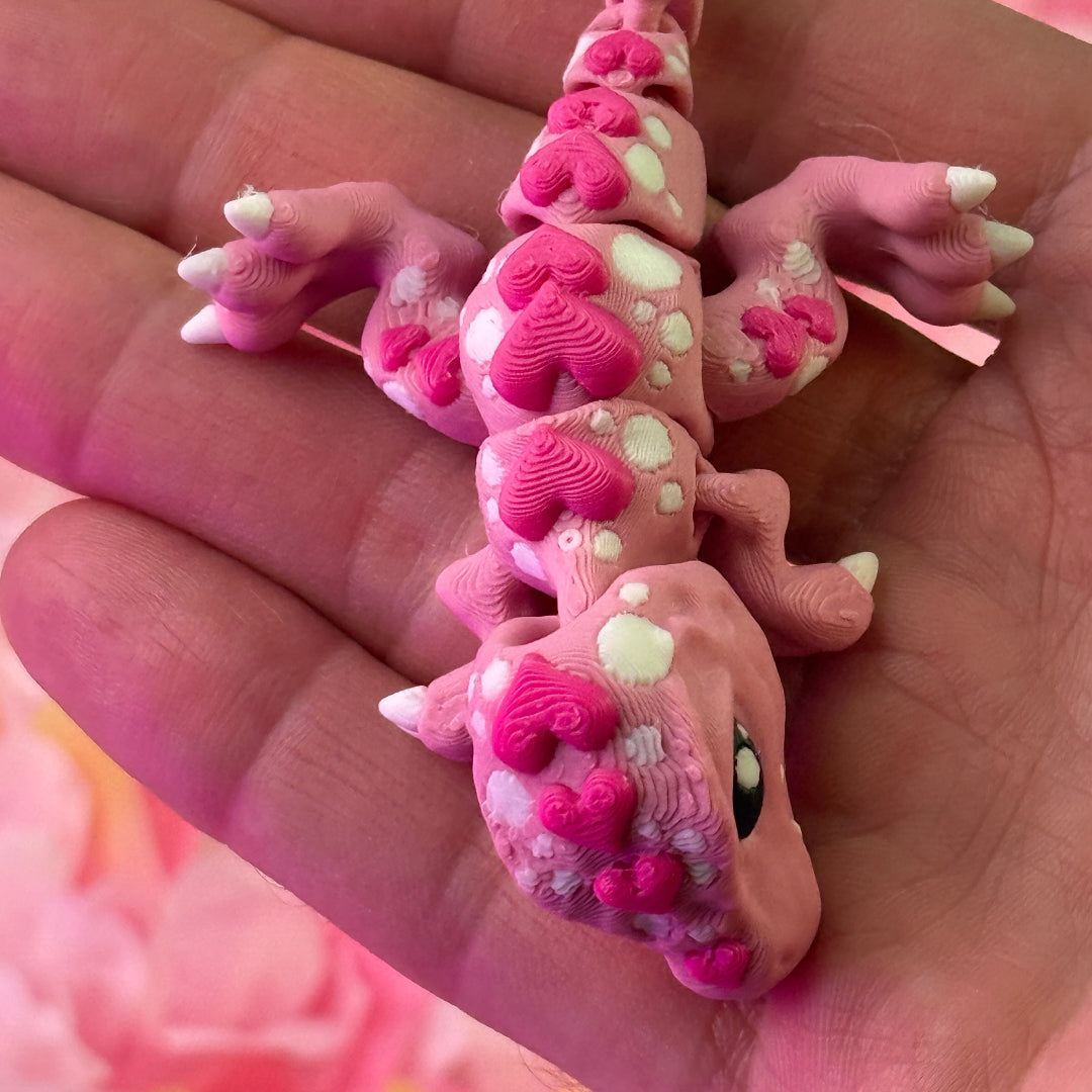 🦎 Pink Heart Gecko Keychain – 3D Printed with PLA
