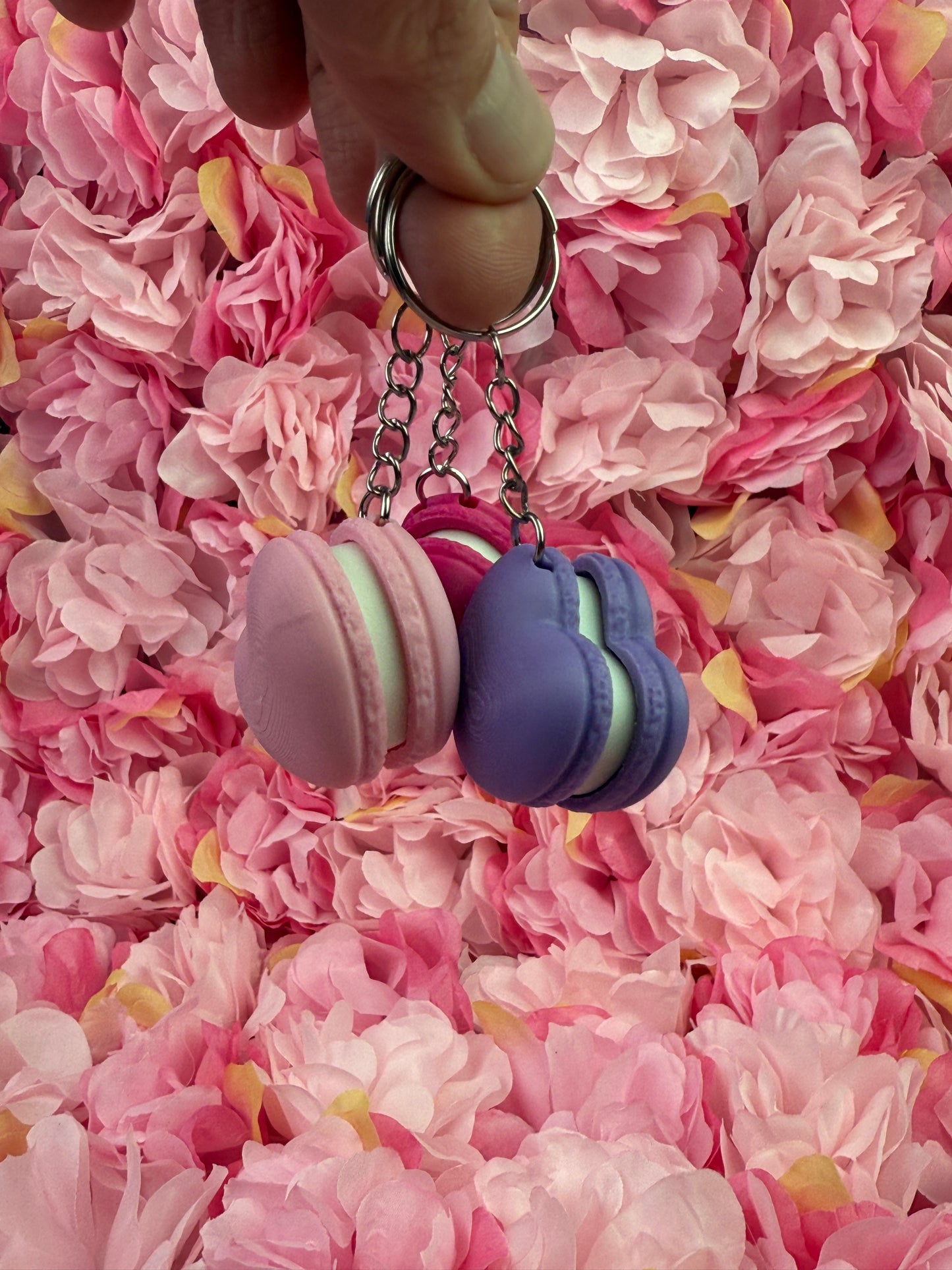 NFC Clicky heart macaron keychain